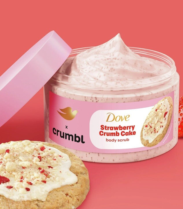 Strawberry Crumb Body Scrub - Crumbl x Dove